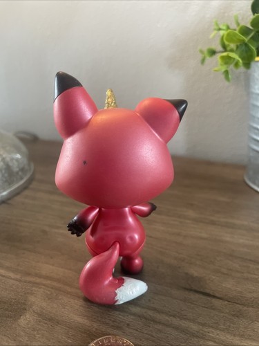 Rainbow Poopsie Surprise Sparkly Critters Cinnamon Fox - Picture 4 of 5