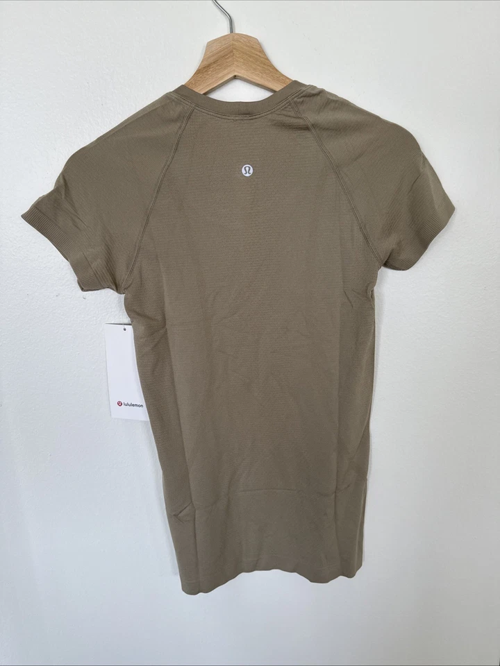 Lululemon Para Mujer Swiftly Tech Manga Corta 2.0 Talla 4, Co SHOK/SHOK Hasta la Cadera Foto 4 de 4