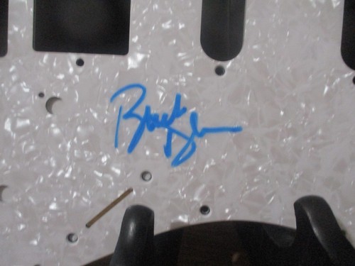 BLUE OYSTER CULT authentic signed/autographed white pick guard BUCK DHARMA - Picture 3 of 7