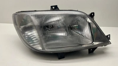 150532-00 Mercedes Benz Sprinter 901 Original Scheinwerfer Rechts - Bild 1 von 4