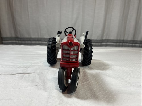 NAFB Ford 901 Powermaster W/ Fender mounted Radio - Picture 2 of 4