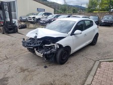 Porte arrière et accessoires Renault MEGANE