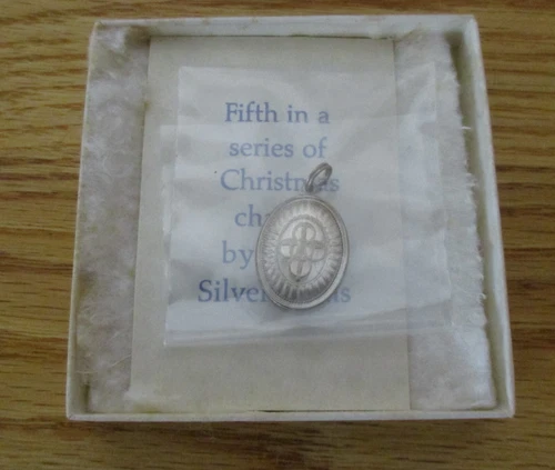 Vintage 1975 Towle Five Gold Rings 12 Days of Christmas Sterling Silver Charm