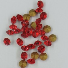 1100 SS30 HY : 24 strass Swarovski fond conique SS30 (6,4mm) HYACINTYH