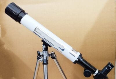 Magnification Telescope To See The Rings Of Saturn Other Planet