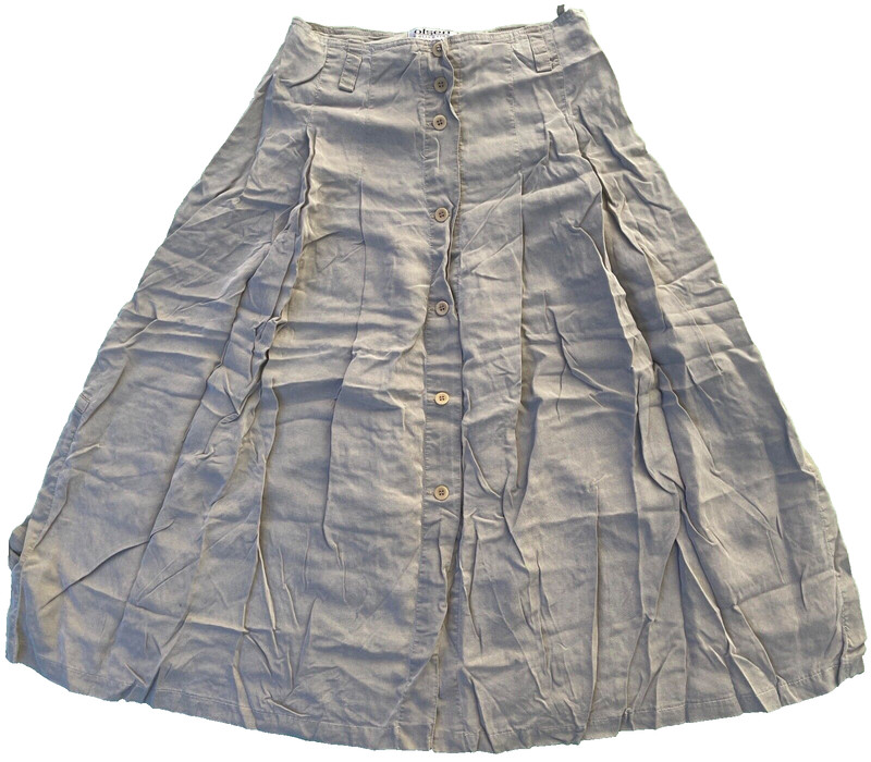 TAN SKIRT - Size 4 - 26 Wx29 L - Side Slits
