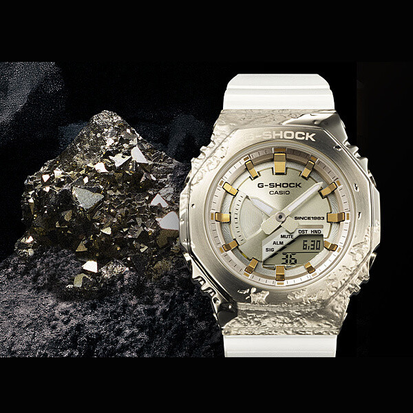 時計 G-SHOCK 40th  GM-S2140GEM-9AJR CASIO G-SHOCK GM-S2140GEM-9AJR ミッドサイズ 40th Anniversary