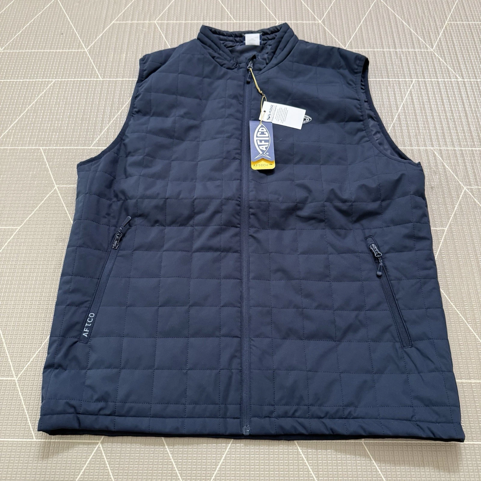 NEW Aftco MJ23 Pufferfish 300 Vest Men’s XL Navy Blue $89 Fishing Outdoors