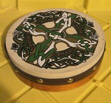 8  Celtic Hand Drum Irish Bodhr n Style Decorative Frame Drum   Green Cross