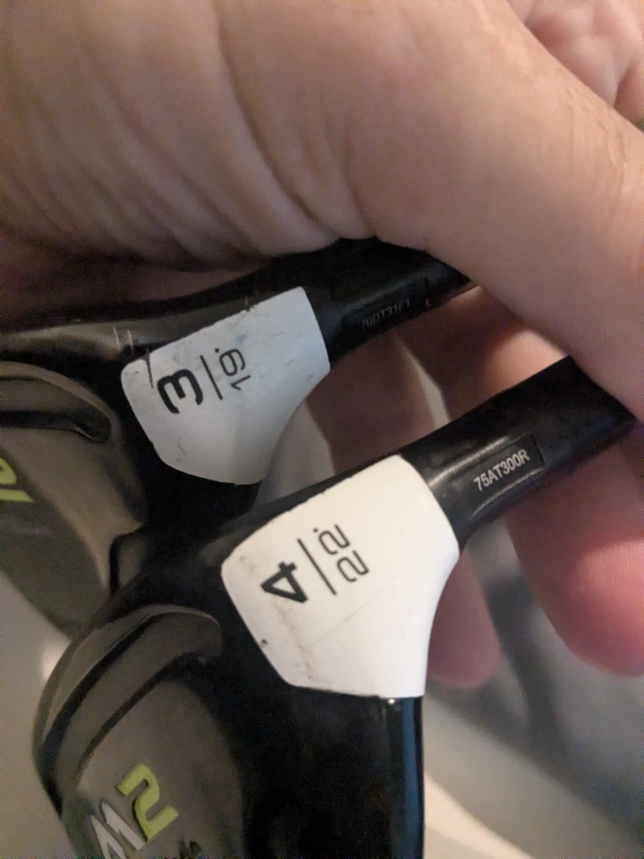 Righty Taylormade M2 17 hybrid set. 3,4.19,22.regular - Image 2 of 4
