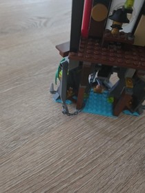 LEGO NINJAGO: Tiger Widow Island (70604) Not Complete 