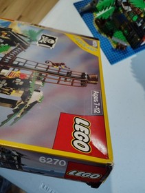 LEGO Collectors Condition 6270 Pirates: Forbidden Island & Instructions & Box