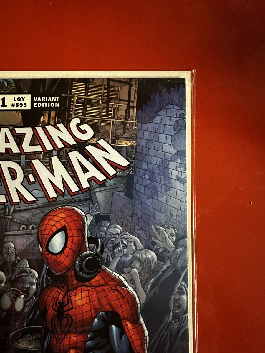 The Amazing Spider-Man (2022) #1 Eminem Variant – Official Eminem