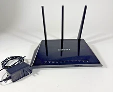 NETGEAR Nighthawk AC1750 Smart Dual Band WiFi Router (R6700v2) with Adapter