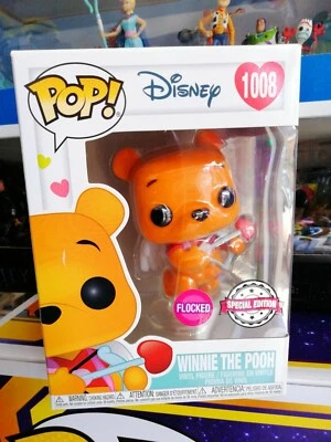 Pop! Disney #1008 Winnie The Pooh Valentine Ávido Flocked Especial Edición Stick - Imagen 1 de 4