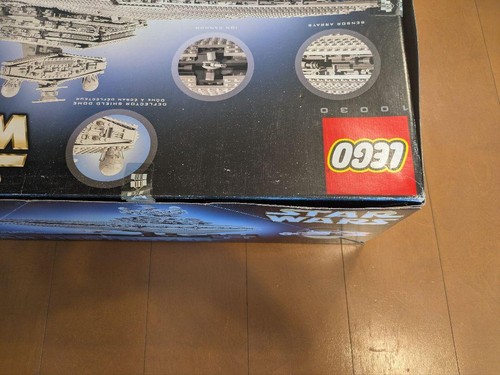 LEGO Star Wars Ultimate Collectors Series Imperial Star Destroyer 10030 - Picture 13 of 17