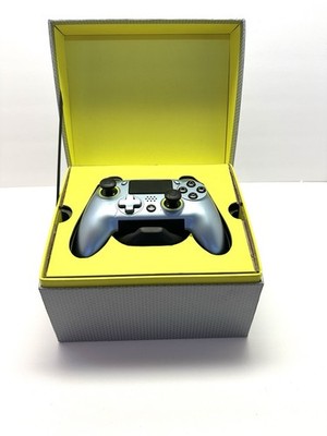 SCUF Vantage Wired/Wireless Controller for Sony PlayStation 4 and PC - Silver
