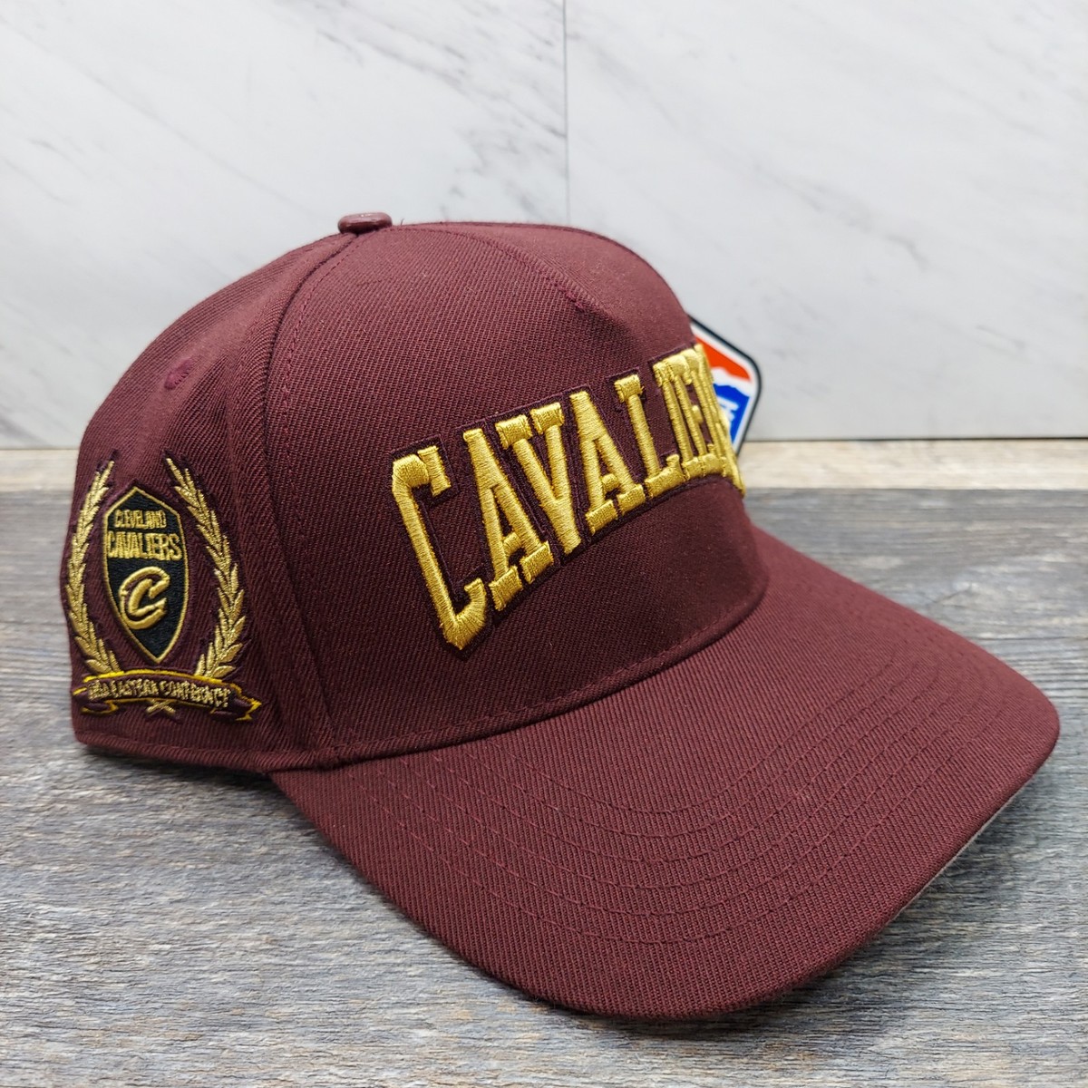Pro Standard Cleveland Cavaliers NBA Snapback Red Wine Gold