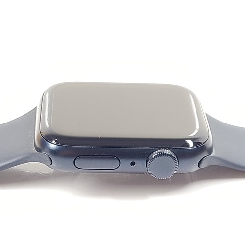 Apple Watch SE 44mm 2nd Gen A2723 Gray Aluminum Case S/M Band GPS Only Excellent - Photo 5 sur 7