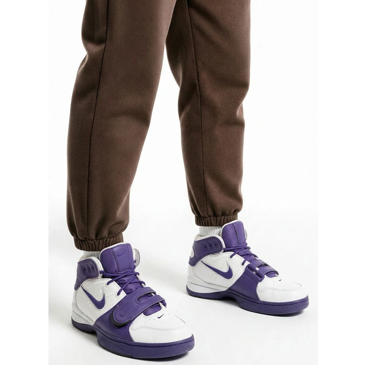 Nike Zoom Kobe Trainer Racehorse  Sz 17. (2007). Kobe Bryant Rare Color Vintage 2007 Nike Zoom Kobe Bryant Trainer Race Horse Red  main image 2