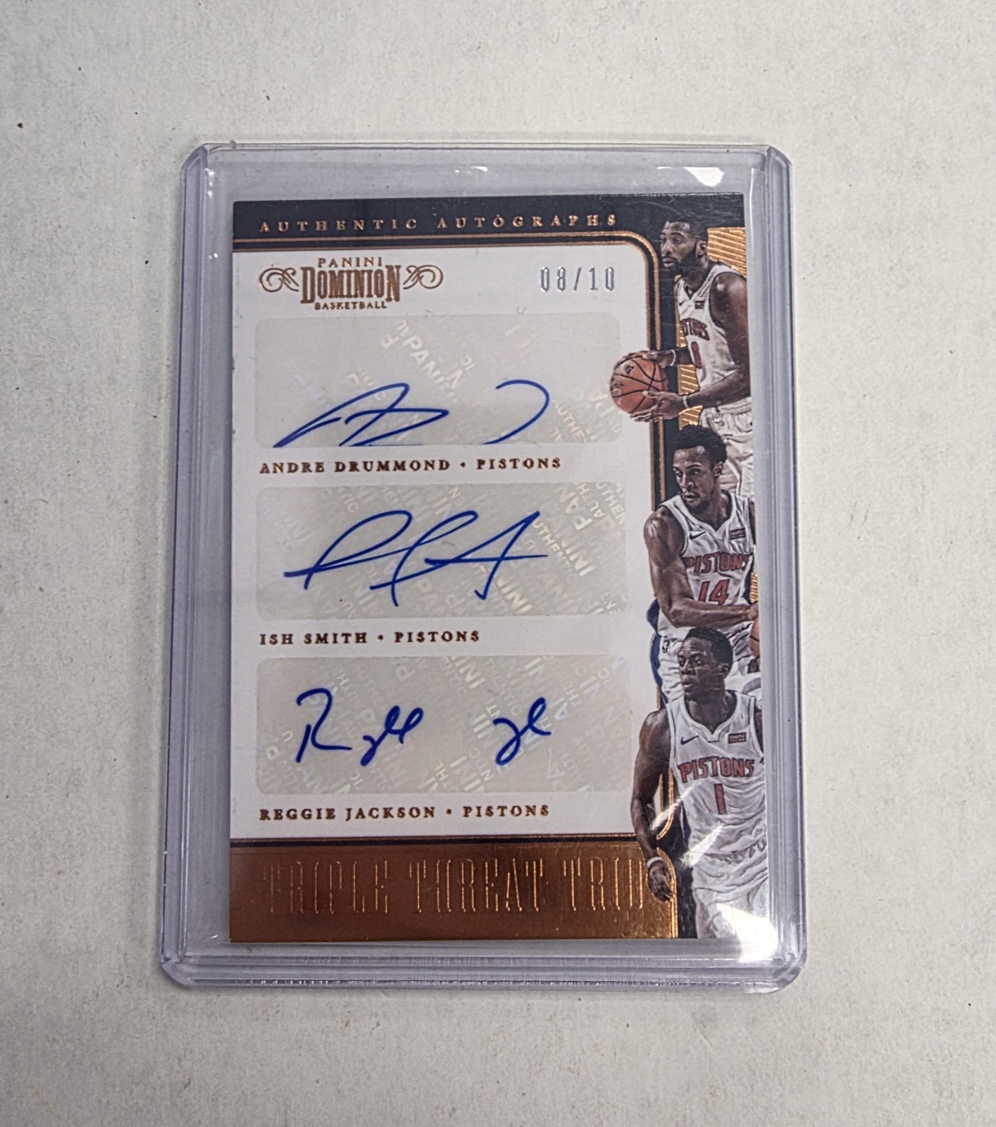 2017-18 Dominion Bronze /10 Andre Drummond Ish Smith Reggie Jackson Auto #TT-DET