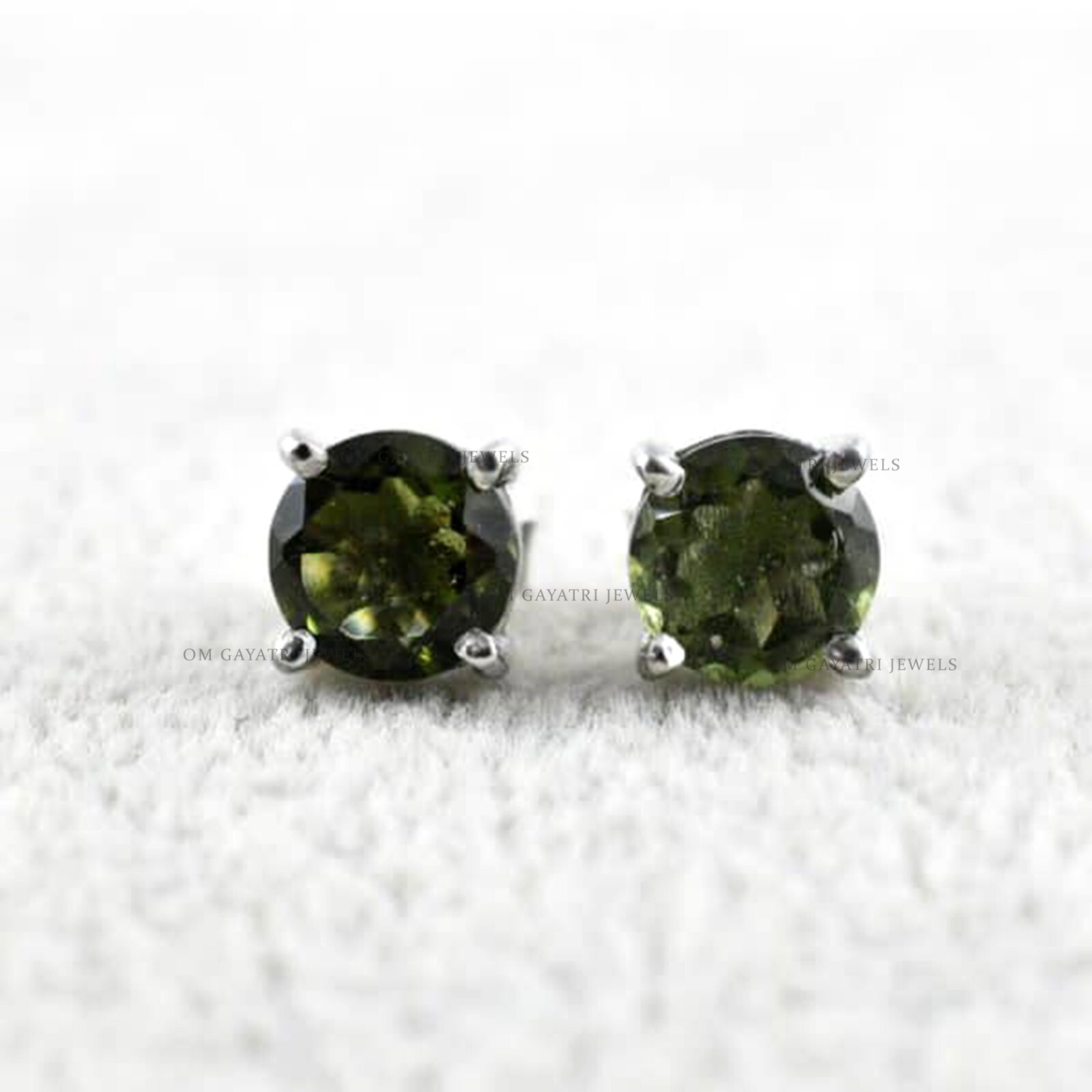 Natural Czech Moldavite Stud Earrings 925 Streling Silver Handmade Jewelry - 7MM