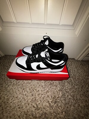 Size 7.5 - Nike Dunk Low Black White