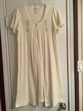 Barbizon Yellow Robe Women's Small Embroidered Floral lace trim Vintage
