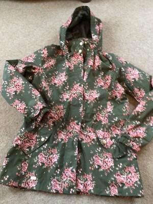 Ladies Regatta Rain Jacket. Waterproof. Foldaway Hood .Pink Roses. Size 12