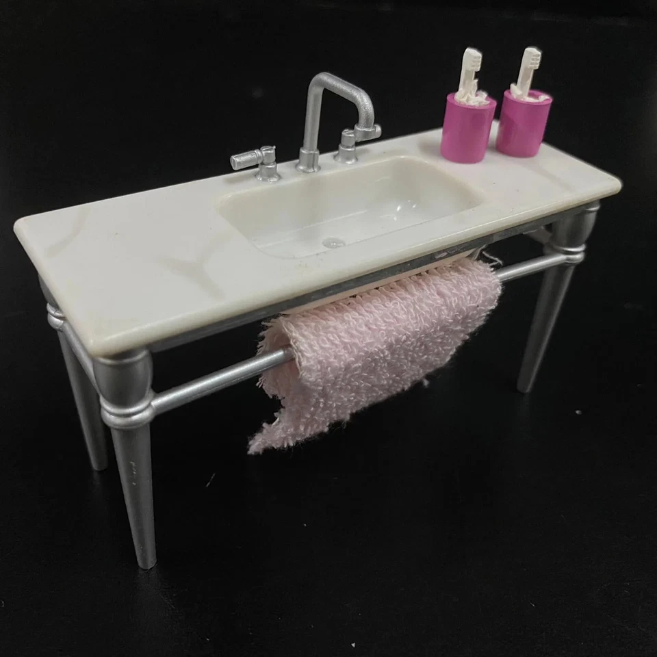 1/16 Smaland Bathroom Set (w/Toilet & Sink) Lundby #2049 Factory Sealed MISB - Image 4 of 4