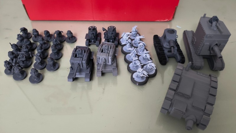 Quar Huge Army Lot – 6 Tractors, 30 Infantry + Extra Sprues - Wargames Atlantic