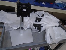 Lot of 4 NEW Dell 34" Monitor Stands for P3424WEB 8VT15 stand and WVT4D base