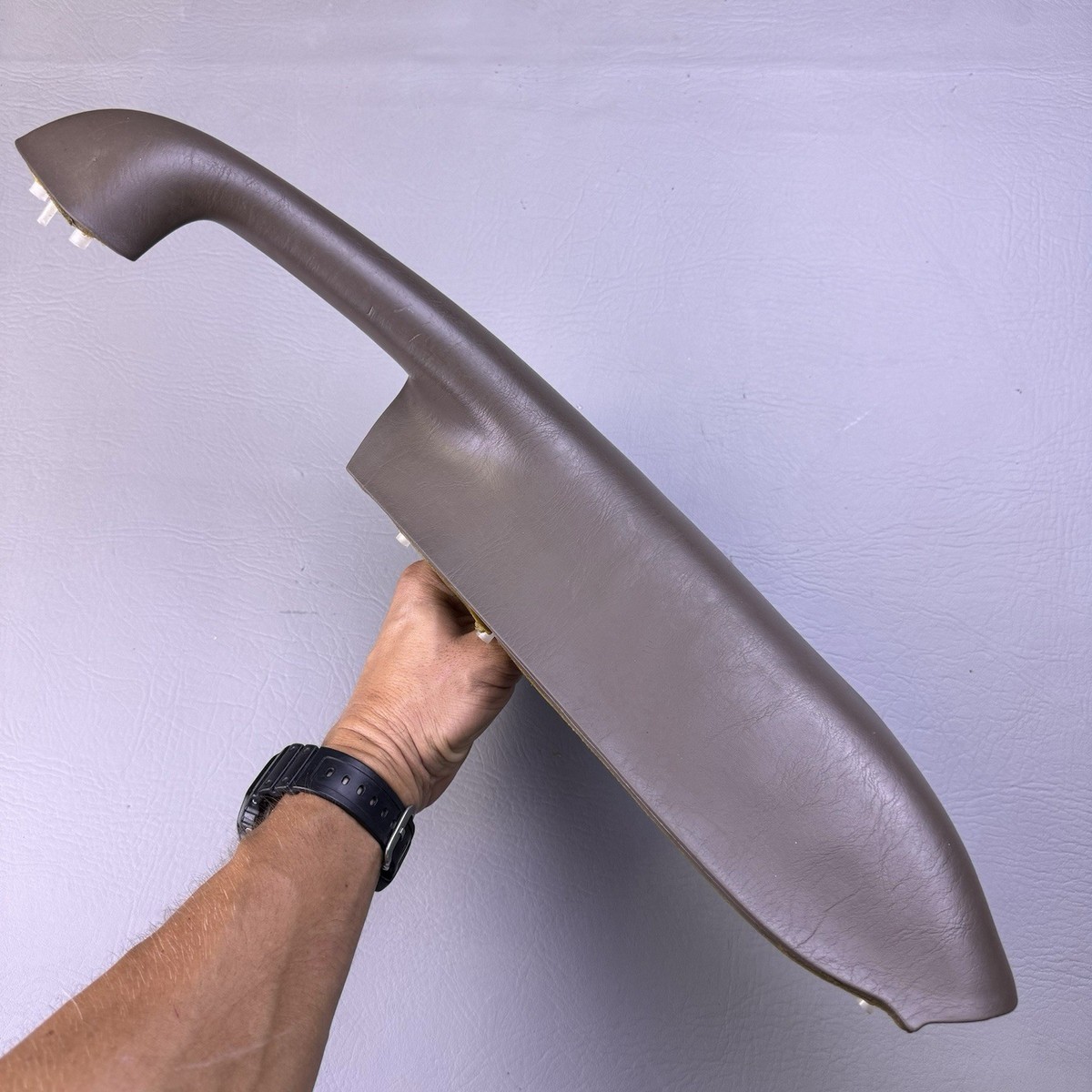 01-07 Toyota Sequoia Front Left Driver Door Panel Grab Handle