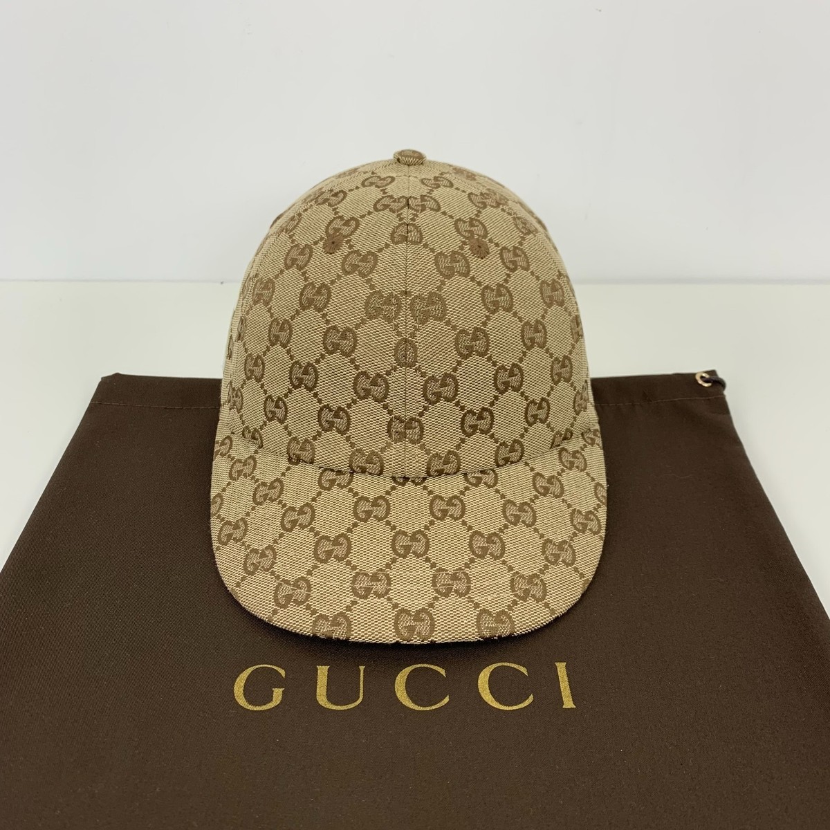 GUCCI ベージュ ロゴキャップ Gucci GG Monogram Patch Logo Cotton Canvas Baseball Cap Hat Beige