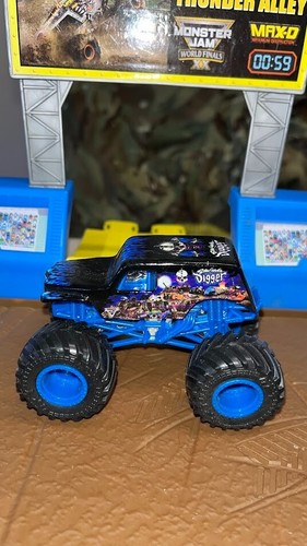 HEISSRÄDER MONSTER LKW WÄHLEN SIE AUS LISTE AUTO RABATTE VERFÜGBAR - Bild 160 von 625