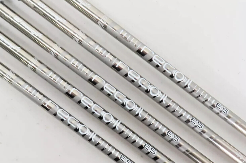 EJE DE MADERA De Grafito Extra Rígido 41,75" Graphite Design Tour AD MJ