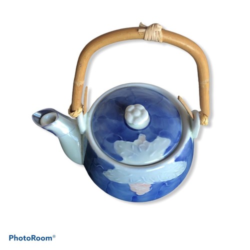 Small Teapot Bamboo Handle Pastel Blue /white - Picture 2 of 3