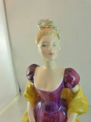 ✨️ロイヤル・ドルトン✨️フィギュリン Lorette ロレッタ HN 2337 RARE Royal Doulton Loretta HN 2337 Figurine | eBay