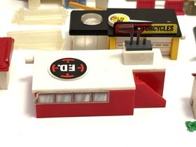 Lot of Vintage Galoob Micro Machines Travel City Pieces Quarry, House, City Hall