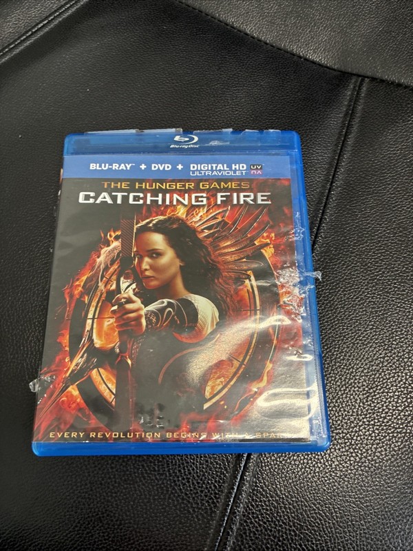 The Hunger Games Catching Fire Blu-ray DVD 2-Disc Movie Set F1521