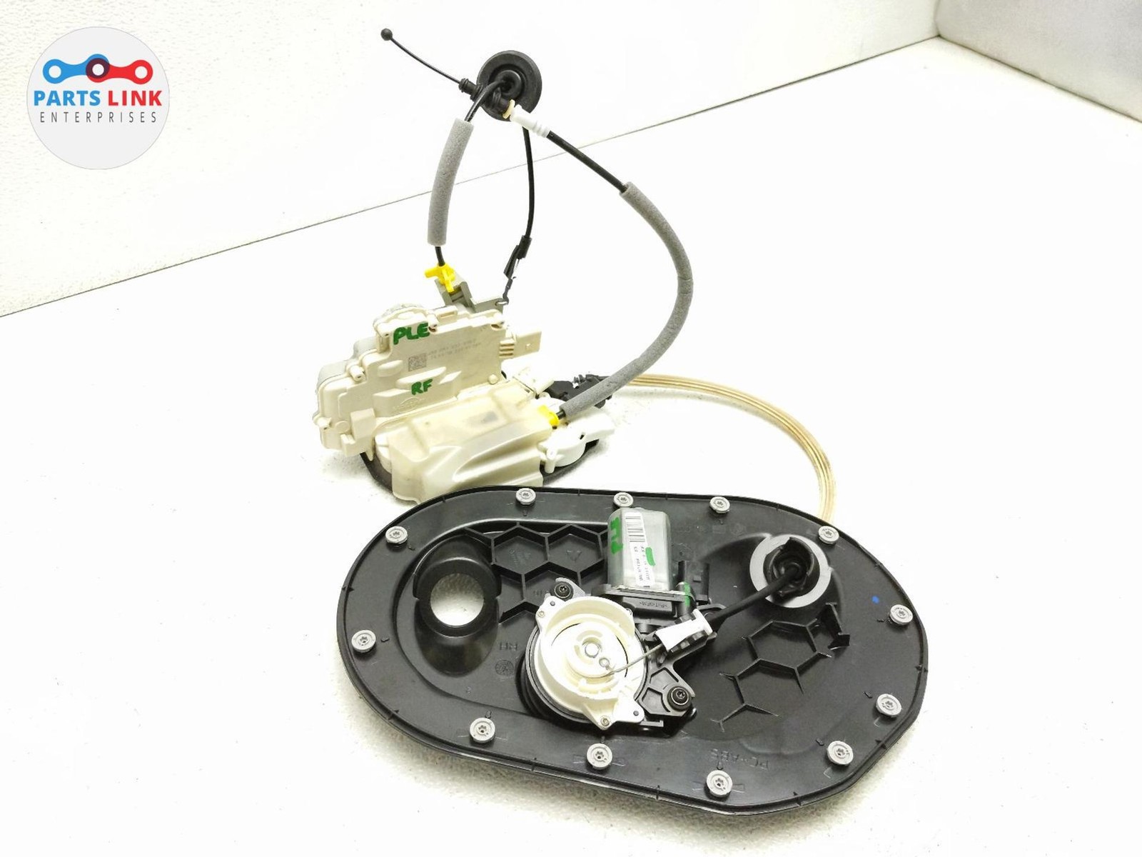 2016-20 BENTLEY BENTAYGA FRONT RIGHT DOOR LOCK LATCH ACTUATOR SOFT CLOSE ASSY 3K
