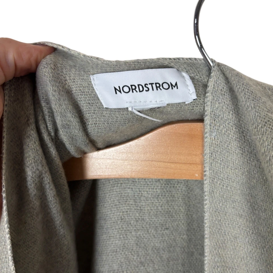 Poncho NORDSTROM Flecos Dobladillo Envoltura Lana Cachemira Bloques de Color Gris Azul OS Chal Foto 3 de 4