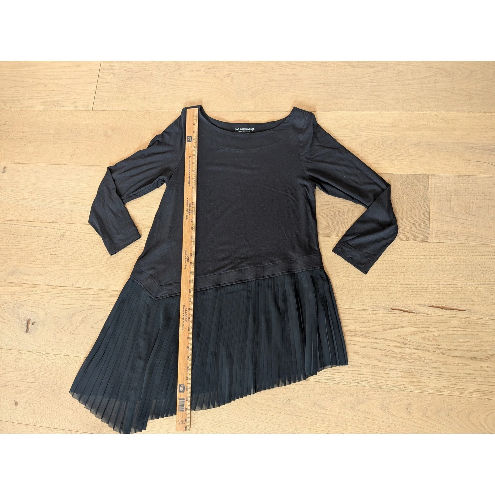 VETEMENTS Abito tunica plissettato morbido perimetro manica lunga nero orlo asimmetrico medio