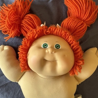 VTG 1982 Cabbage Patch Kids Doll Red Yarn Pigtails Coleco Xavier Roberts Sign