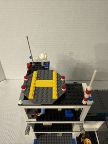 LEGO CITY Police Station 7498 With Vehicles