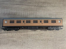 Bachmann 34-402 OO Gauge Thompson 59ft 6in Composite Corridor LNER Brown Boxed