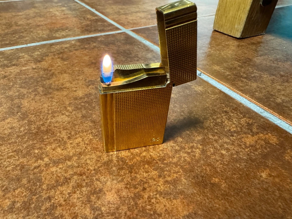 Lighter S.T. Dupont Gatsby Ligne 2 , L2 - Imagen 2 de 4