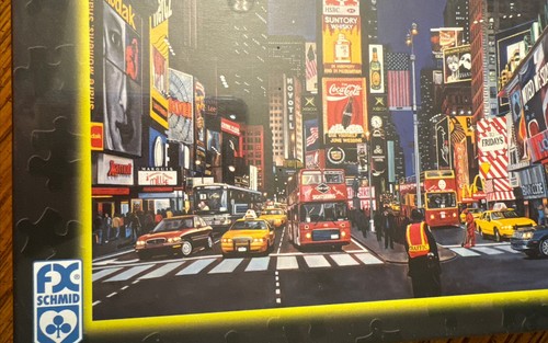 Times Square Glow in the Dark Puzzle NYC , 1000 Pieces, New & Sealed - Picture 4 of 10