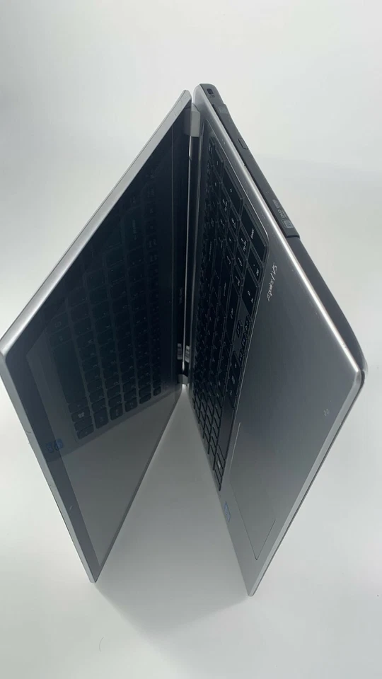 Acer Aspire v5-571P, Pantalla Táctil, 8 GB RAM, 500 GB HDD Foto 3 de 4