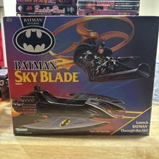 BATMAN RETURNS SKY BLADE VEHICLE NIB KENNER 1991 - Sealed!
